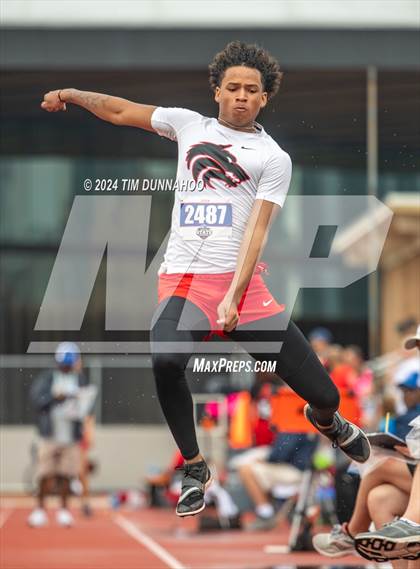 Thumbnail 1 in UIL Boys Track & Field Finals (Day 2) photogallery.