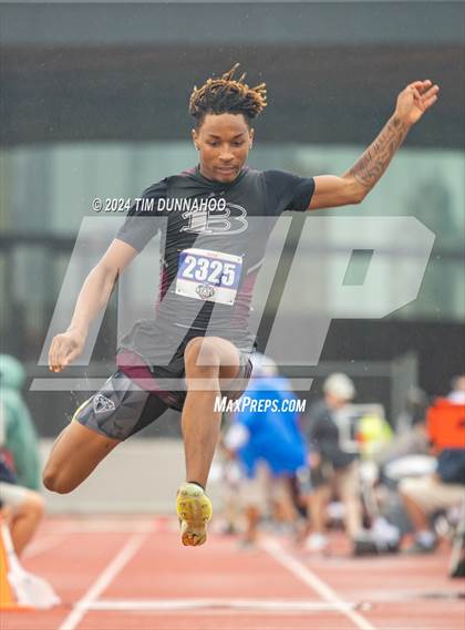 Thumbnail 1 in UIL Boys Track & Field Finals (Day 2) photogallery.