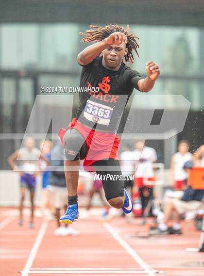 Thumbnail 2 in UIL Boys Track & Field Finals (Day 2) photogallery.