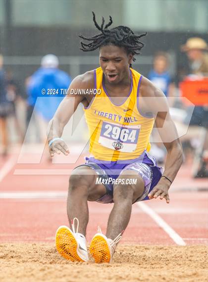 Thumbnail 2 in UIL Boys Track & Field Finals (Day 2) photogallery.