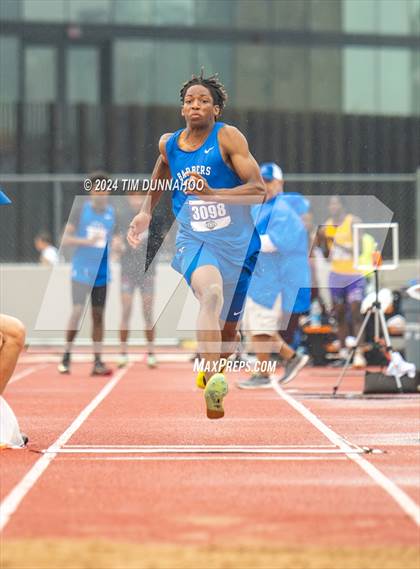 Thumbnail 1 in UIL Boys Track & Field Finals (Day 2) photogallery.