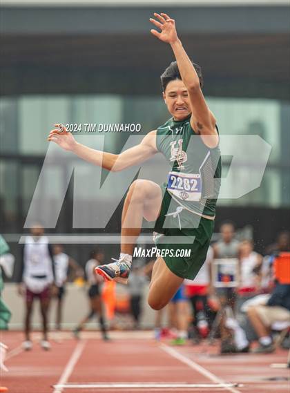 Thumbnail 1 in UIL Boys Track & Field Finals (Day 2) photogallery.