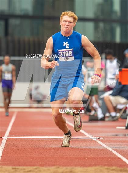 Thumbnail 3 in UIL Boys Track & Field Finals (Day 2) photogallery.