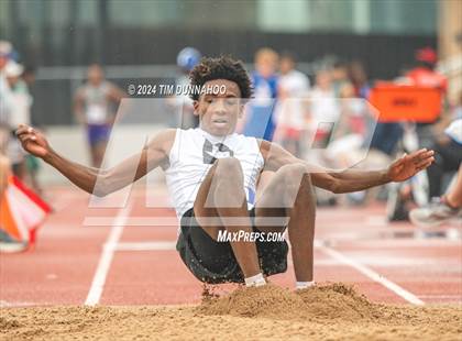 Thumbnail 1 in UIL Boys Track & Field Finals (Day 2) photogallery.