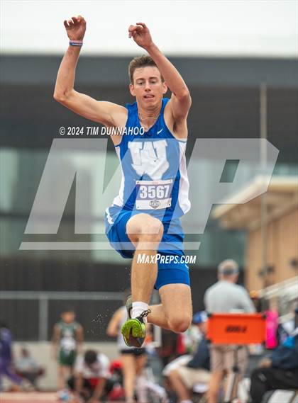 Thumbnail 1 in UIL Boys Track & Field Finals (Day 2) photogallery.