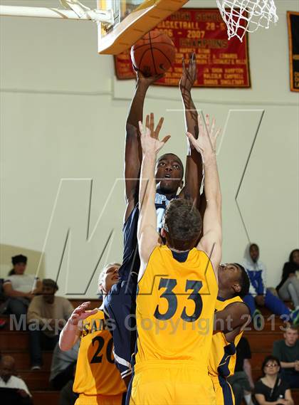 Thumbnail 2 in Compton vs. Santa Monica (Fairfax State Preview) photogallery.