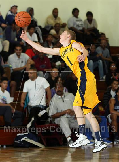 Thumbnail 3 in Compton vs. Santa Monica (Fairfax State Preview) photogallery.