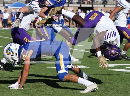Thumbnail 3 in Archbishop Riordan @ Serra photogallery.