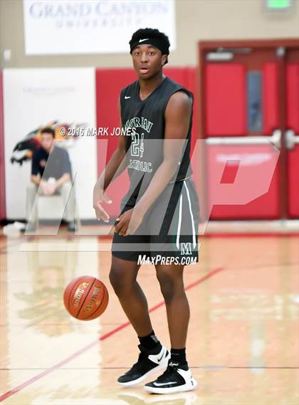 Thumbnail 1 in Moreau Catholic vs. Basha (Hoophall West Invitational) photogallery.