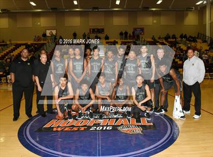 Thumbnail 2 in Moreau Catholic vs. Basha (Hoophall West Invitational) photogallery.