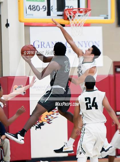 Thumbnail 3 in Moreau Catholic vs. Basha (Hoophall West Invitational) photogallery.