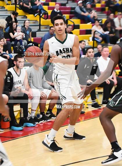 Thumbnail 1 in Moreau Catholic vs. Basha (Hoophall West Invitational) photogallery.