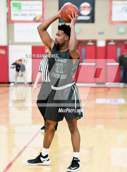 Thumbnail 3 in Moreau Catholic vs. Basha (Hoophall West Invitational) photogallery.