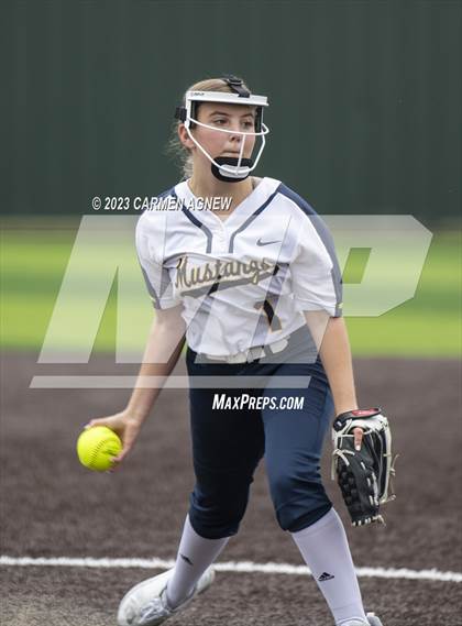 Thumbnail 3 in Cypress Ranch vs Cypress Lakes photogallery.