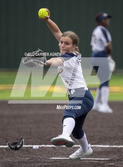 Thumbnail 3 in Cypress Ranch vs Cypress Lakes photogallery.