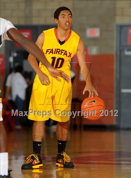 Thumbnail 2 in Fairfax vs. Eisenhower (Nike Extravaganza) photogallery.
