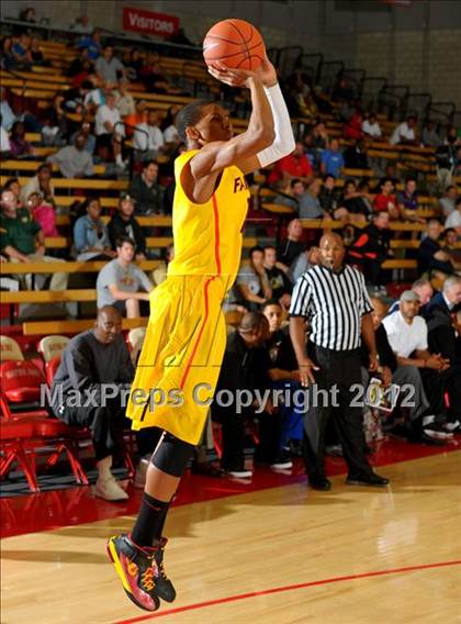 Thumbnail 1 in Fairfax vs. Eisenhower (Nike Extravaganza) photogallery.