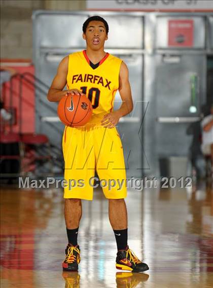 Thumbnail 3 in Fairfax vs. Eisenhower (Nike Extravaganza) photogallery.