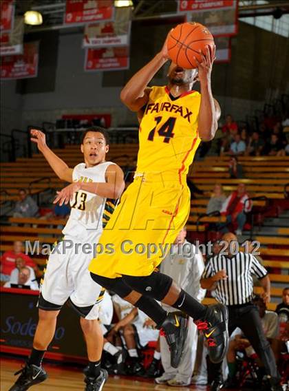 Thumbnail 3 in Fairfax vs. Eisenhower (Nike Extravaganza) photogallery.