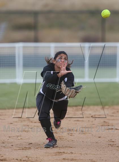 Thumbnail 2 in Legend vs Fossil Ridge (CHSAA 5A Semifinal) photogallery.