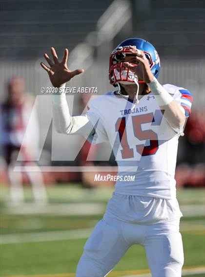 Thumbnail 3 in Ponderosa v Fountain-Fort Carson (CHSAA 4A First Round Playoff) photogallery.