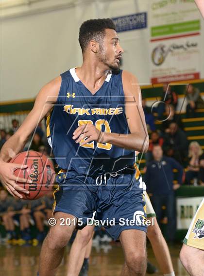 Thumbnail 3 in Oak Ridge vs. Rio Americano (Jack Scott Tournament) photogallery.