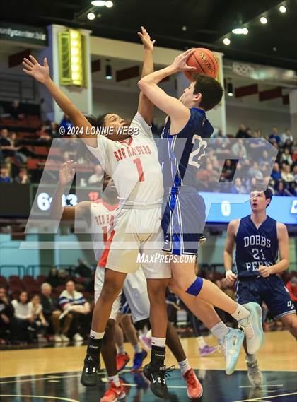 Thumbnail 1 in Alexander Hamilton vs. Dobbs Ferry (NYSPHSAA Section 1 Class B Semifinal) photogallery.