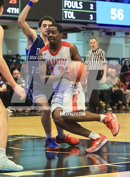 Thumbnail 1 in Alexander Hamilton vs. Dobbs Ferry (NYSPHSAA Section 1 Class B Semifinal) photogallery.