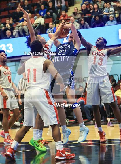 Thumbnail 3 in Alexander Hamilton vs. Dobbs Ferry (NYSPHSAA Section 1 Class B Semifinal) photogallery.