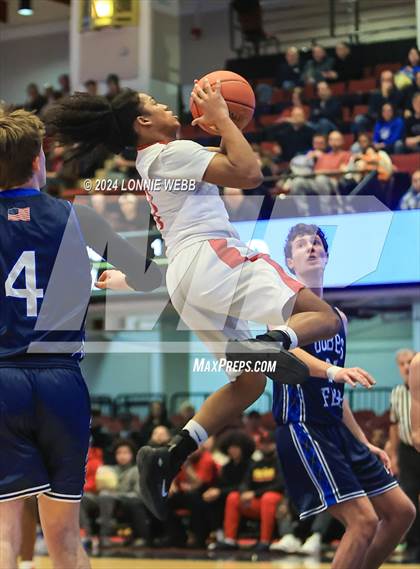 Thumbnail 3 in Alexander Hamilton vs. Dobbs Ferry (NYSPHSAA Section 1 Class B Semifinal) photogallery.