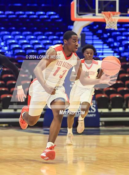 Thumbnail 1 in Alexander Hamilton vs. Dobbs Ferry (NYSPHSAA Section 1 Class B Semifinal) photogallery.