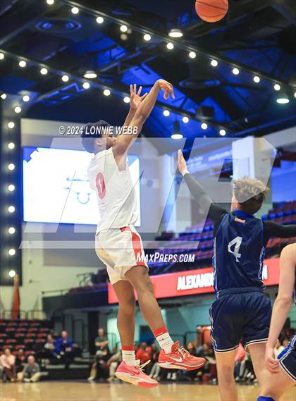Thumbnail 3 in Alexander Hamilton vs. Dobbs Ferry (NYSPHSAA Section 1 Class B Semifinal) photogallery.