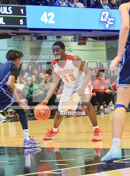 Thumbnail 2 in Alexander Hamilton vs. Dobbs Ferry (NYSPHSAA Section 1 Class B Semifinal) photogallery.