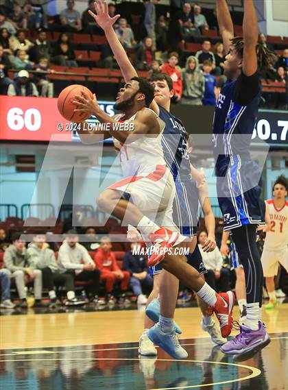 Thumbnail 3 in Alexander Hamilton vs. Dobbs Ferry (NYSPHSAA Section 1 Class B Semifinal) photogallery.
