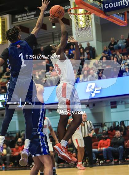 Thumbnail 3 in Alexander Hamilton vs. Dobbs Ferry (NYSPHSAA Section 1 Class B Semifinal) photogallery.