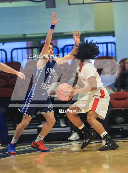 Thumbnail 1 in Alexander Hamilton vs. Dobbs Ferry (NYSPHSAA Section 1 Class B Semifinal) photogallery.