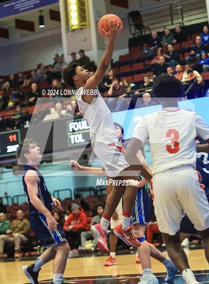 Thumbnail 3 in Alexander Hamilton vs. Dobbs Ferry (NYSPHSAA Section 1 Class B Semifinal) photogallery.