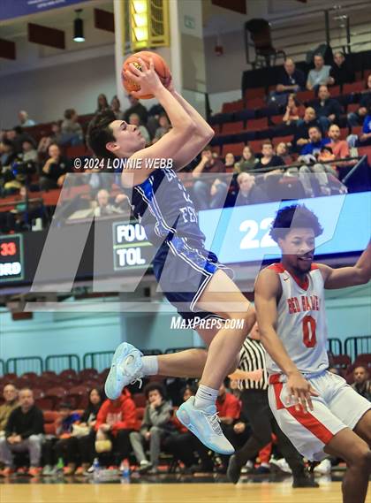 Thumbnail 2 in Alexander Hamilton vs. Dobbs Ferry (NYSPHSAA Section 1 Class B Semifinal) photogallery.