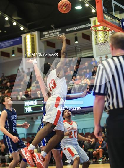Thumbnail 2 in Alexander Hamilton vs. Dobbs Ferry (NYSPHSAA Section 1 Class B Semifinal) photogallery.