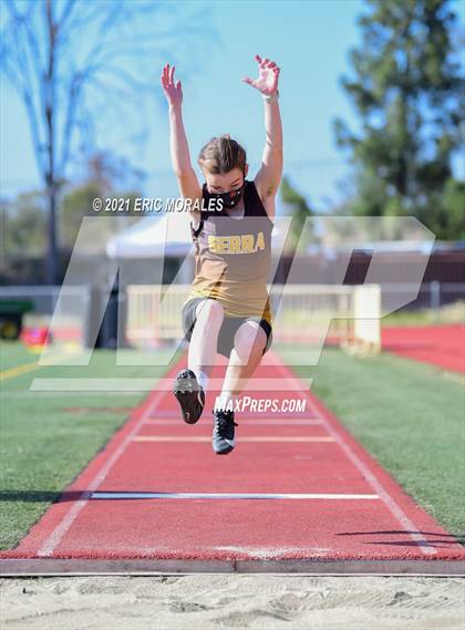 Thumbnail 1 in Hoover @ Serra photogallery.