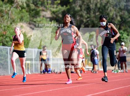 Thumbnail 3 in Hoover @ Serra photogallery.