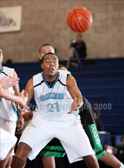 Thumbnail 1 in Sheldon vs Kentwood (Mission Prep Christmas Classic) photogallery.