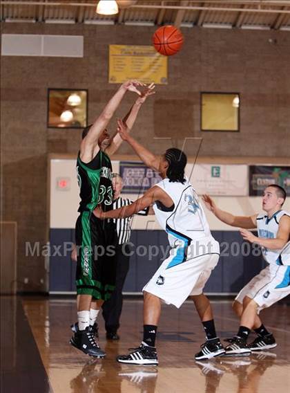 Thumbnail 2 in Sheldon vs Kentwood (Mission Prep Christmas Classic) photogallery.