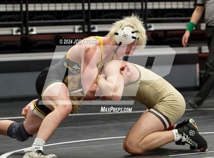 Thumbnail 1 in UHSAA State Championship photogallery.