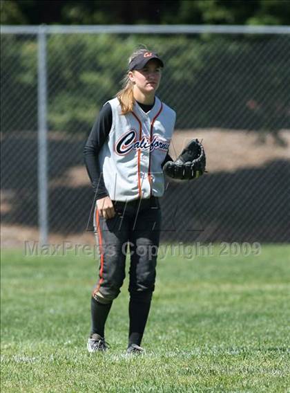 Thumbnail 3 in Galt vs. California (Stephanie LeDoux Tournament) photogallery.