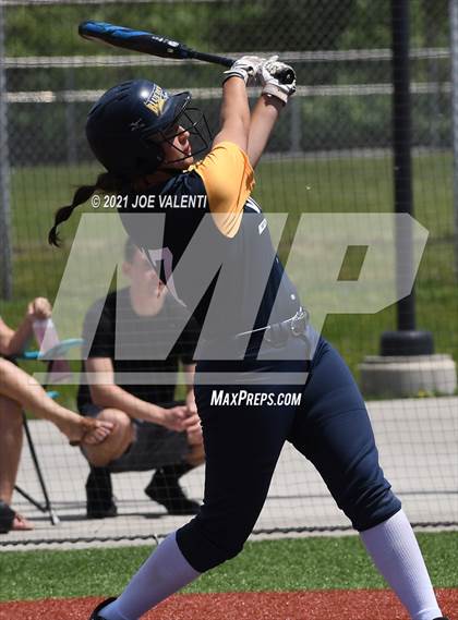 Thumbnail 1 in Williamsville North vs. Victor photogallery.
