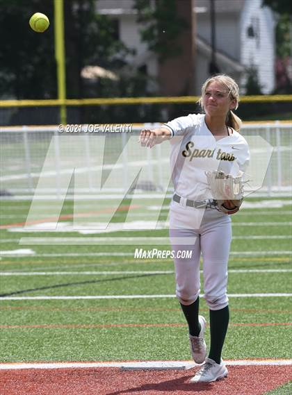 Thumbnail 1 in Williamsville North vs. Victor photogallery.
