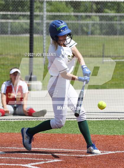 Thumbnail 3 in Williamsville North vs. Victor photogallery.