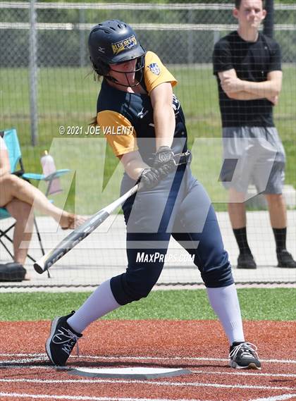 Thumbnail 2 in Williamsville North vs. Victor photogallery.
