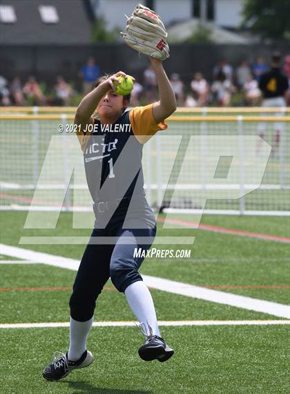 Thumbnail 1 in Williamsville North vs. Victor photogallery.